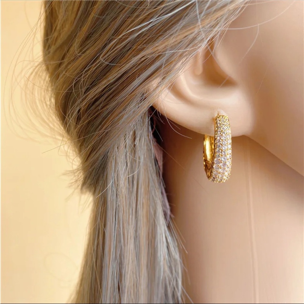 Luxury Gold Color Hoop Earrings - Picture 2 of 3